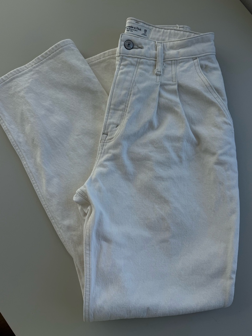 Abercrombie Curve Love 90s Relaxed Pleated Jeans 26 - Picture 4 of 10